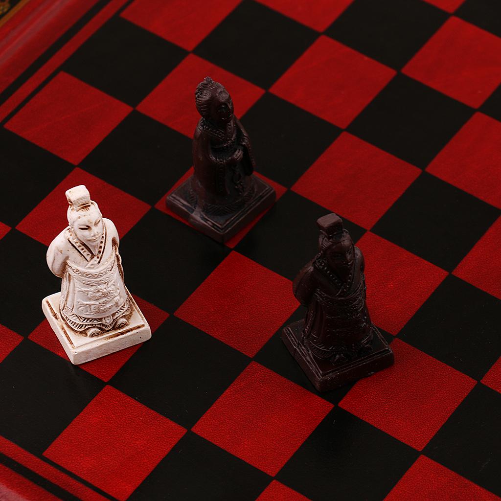 Vintage Collectible Board Games - ヴィンテージ中国製テラコッタチェスセット、豪華なチェス盤ゲーム、樹脂彫刻のコレクターズアイテム、指導者、友人、家族向け