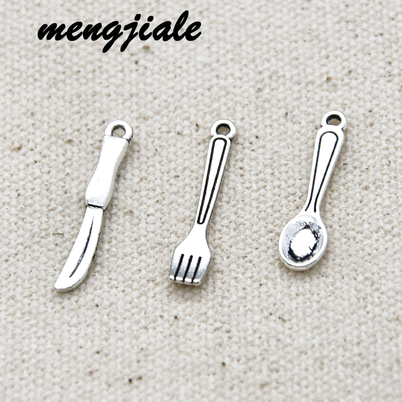 Vintage Collectible Knives - アンティークシルバーカトラリーコレクション,30個,ペンダント,フォーク,スプーン,ナイフ,チャーム,ジュエリー作り用品