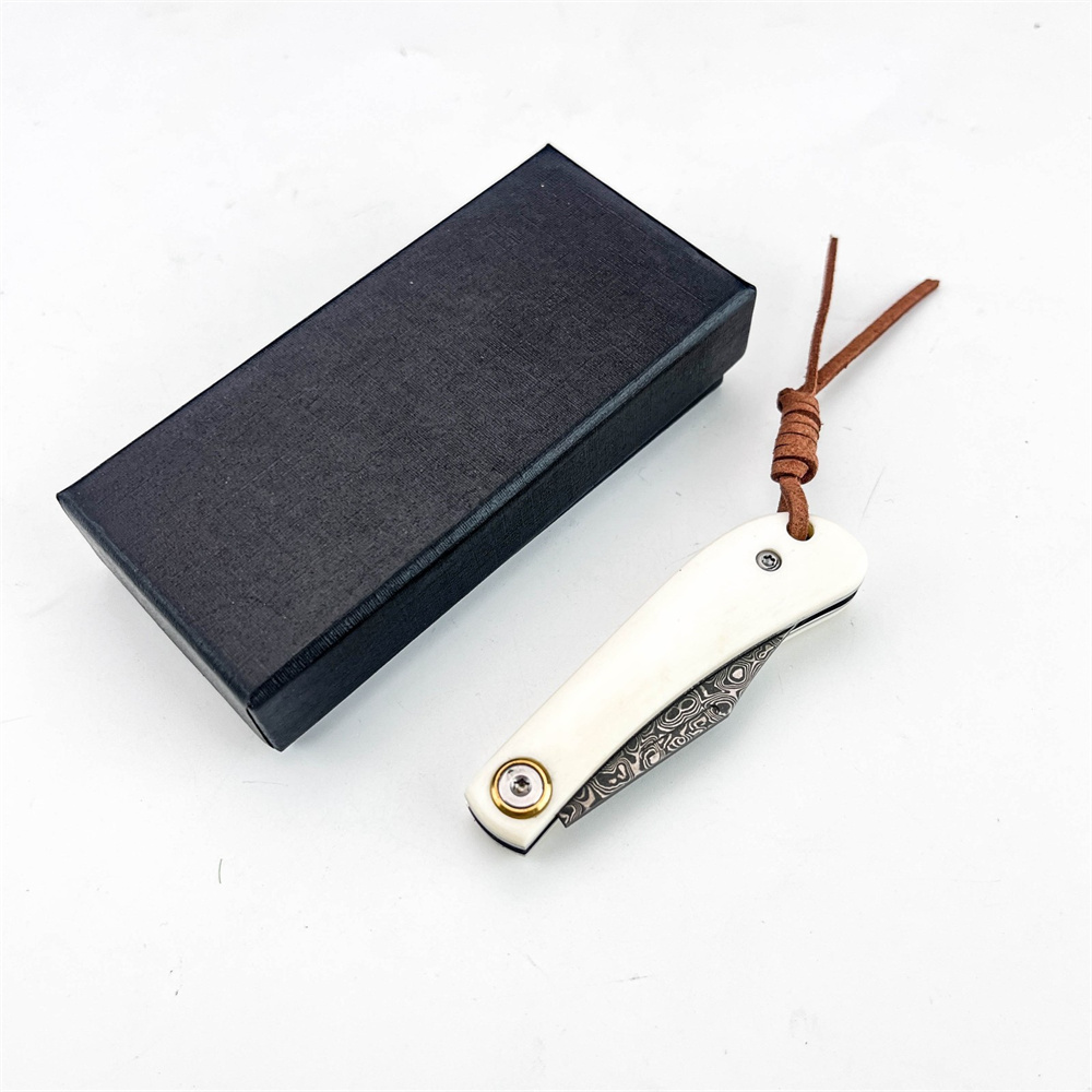 コンパクトなヴィンテージダマスカス折りたたみ式ポケットEDC - Vintage Collectible Knives のレビューと価格