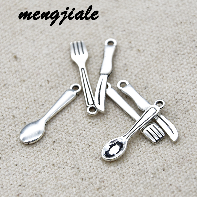 アンティークシルバーカトラリーコレクション,30個,ペンダン - Vintage Collectible Knives のレビューと価格