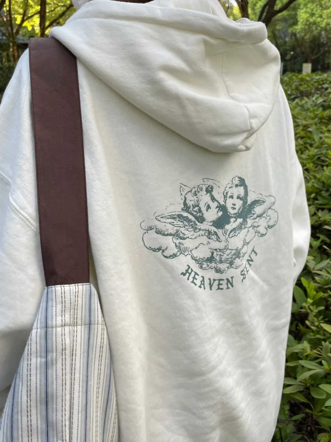 ポケットジップアップスウェットシャツトップス女性ホワイトコッ - Vintage Zip Hoodie のレビューと価格